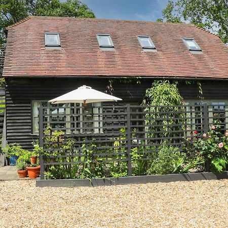 The Barn At Sandhole Cottage Tonbridge Luaran gambar