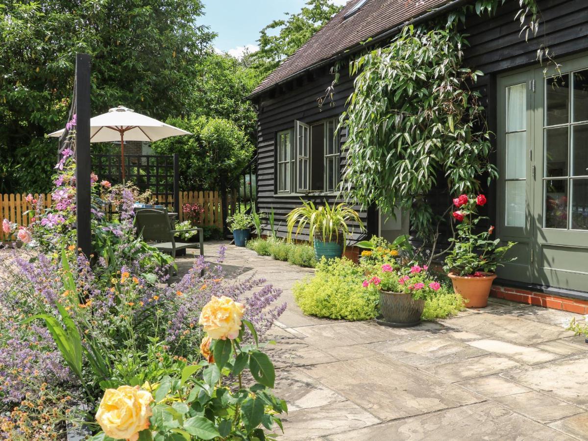 The Barn At Sandhole Cottage Tonbridge Luaran gambar
